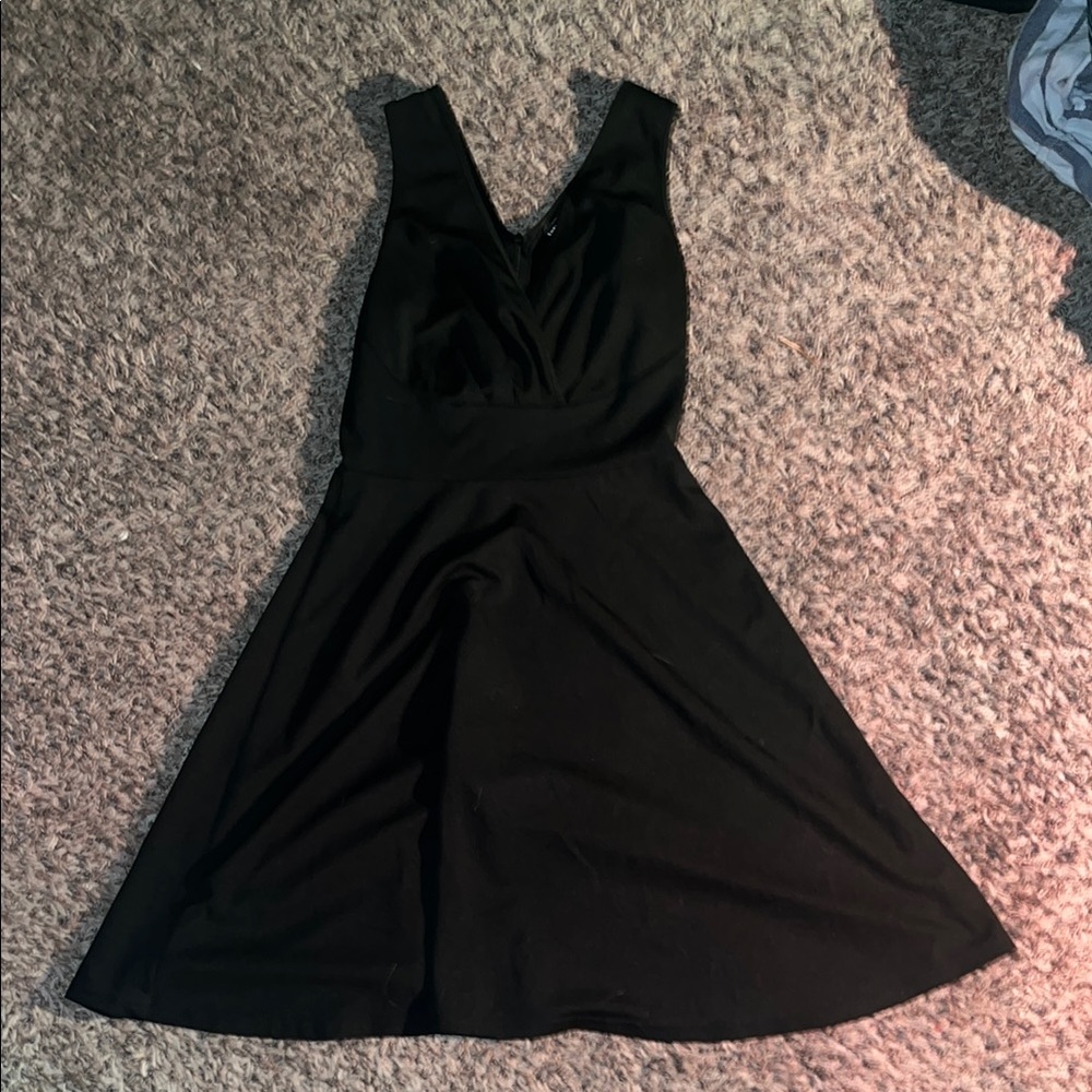 SHEIN Black A-Line V-Neck Cocktail Dress